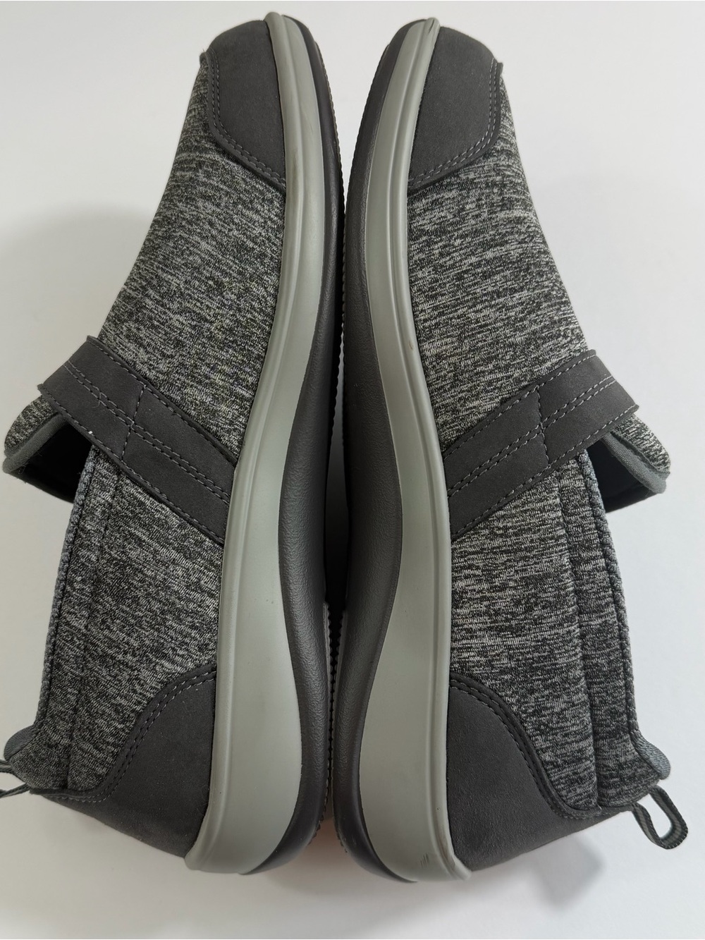 Orthofeet Quincy women’s gray stretch slip on shoes